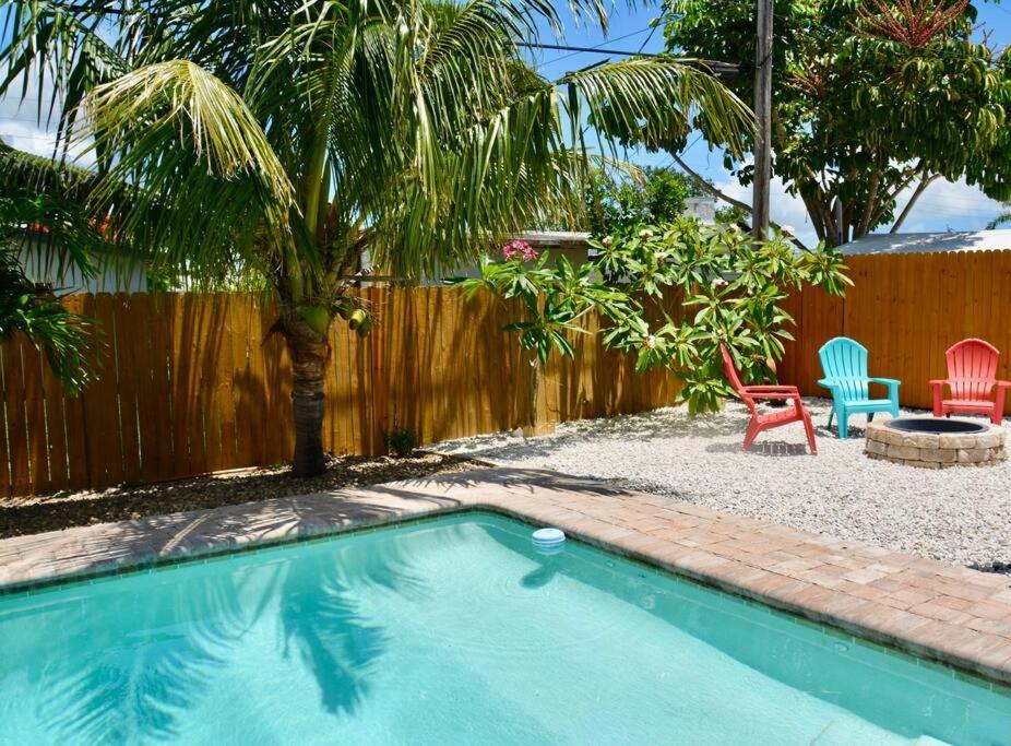 Tropical Retreat Near Beaches, Cruise Terminals Merritt Island Eksteriør billede